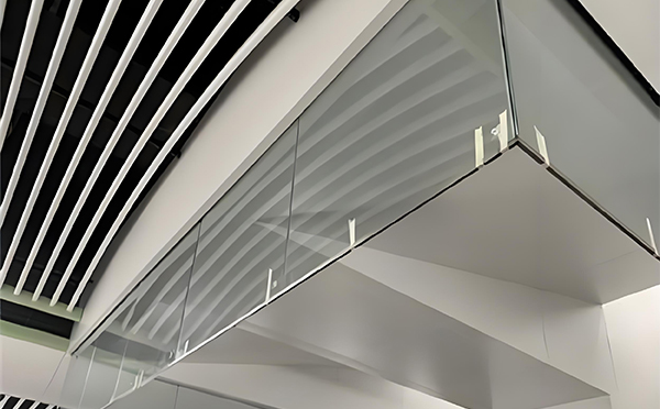 漳县玻璃挡烟垂壁