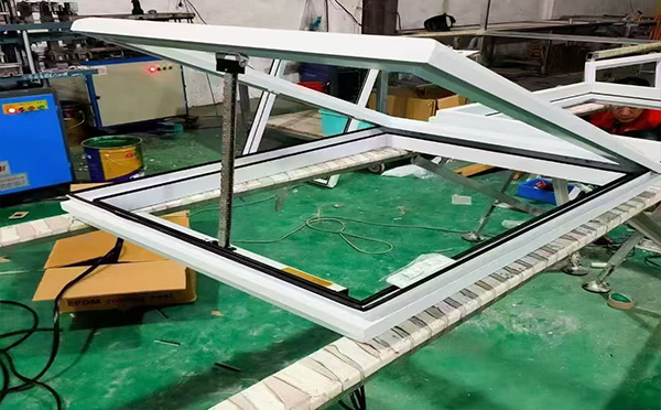 某地下车库出入口漳县排烟窗配置工程