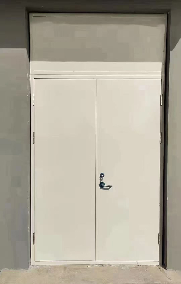 展览馆项目完成大跨度漳县防火门安装